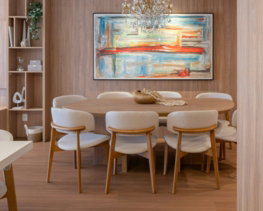elegant-dining-room-with-abstract-art-and-chandelier-.jpg Elegant dining room with abstract art and chandelier.